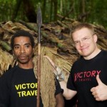 CK Victory Travel_Kamerun_T.Pekarcik s nacelnikom pigmejskej dedinky.