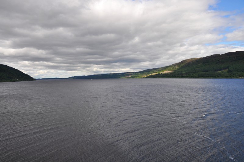 10.Loch-Ness-tajomne-a-slavne-jazero