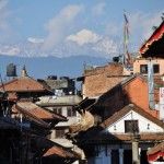06.Patan-nad-mestom-rastu-Himalaje
