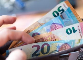 Na bývanie dávame vyše 300 eur mesačne. Nesplácaním sú ohrození najmä slobodní rodičia