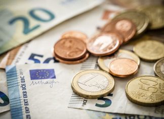 PRINÁŠAME DEVÄŤ ÚČINNÝCH TIPOV, AKO SA NENECHAŤ OKLAMAŤ PENIAZMI.
