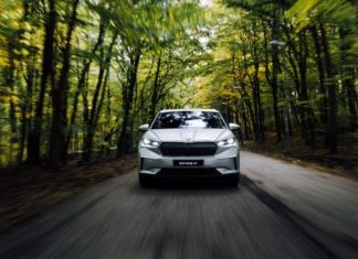 Elektrická ŠKODA ENYAQ iV je tohtoročným hitom Slovákov.