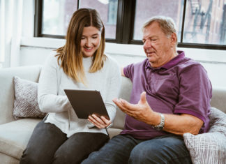 SENIORI, POZOR. ŽIVOTNÉ ÚSPORY OCHRÁNITE V TÝCHTO ČASOCH IBA INVESTOVANÍM