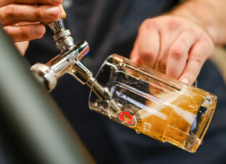 Kde sa najlepšie čapuje pivo Zlatý Bažant´73? Košice, Nová Dubnica a Žilina.