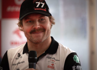 Jazdec tímu Alfa Romeo F1 Team ORLEN Valtteri Bottas na pozvanie spoločnosti ORLEN Benzina navštívil Slovensko