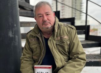 Dávne tajomstvo a mŕtvola ukrytá v cudzom hrobe!