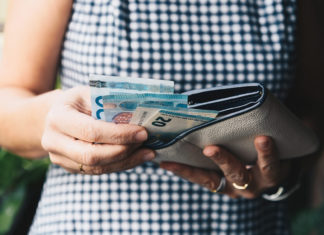 Júl je mesiac starostlivosti o seba – dbajme na prevenciu a vyhýbajme sa stresu. Tomu finančnému predídeme správnym hospodárením