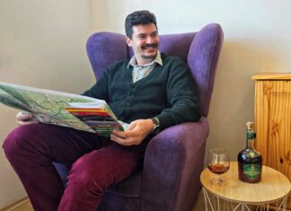 Muži ktorí nestarnú, ale dozrievajú. Slovák cestujúci po Slovensku