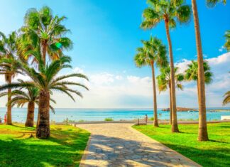 Exotická dovolenka na grécky spôsob. Viac ako 300 dní slnečný Cyprus