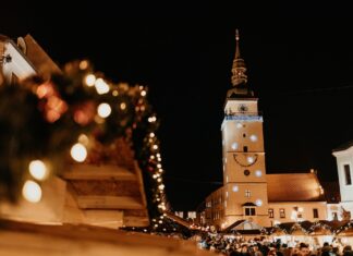 TRNAVA OTVÁRA ADVENTNÉ TRHY ALEGORICKÝM SPRIEVODOM