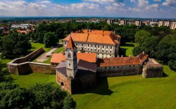 Chorvátsko po stopách aristokratov: Od drsnej pevnosti Klis po luxus a pokoj na zámku Čakovec